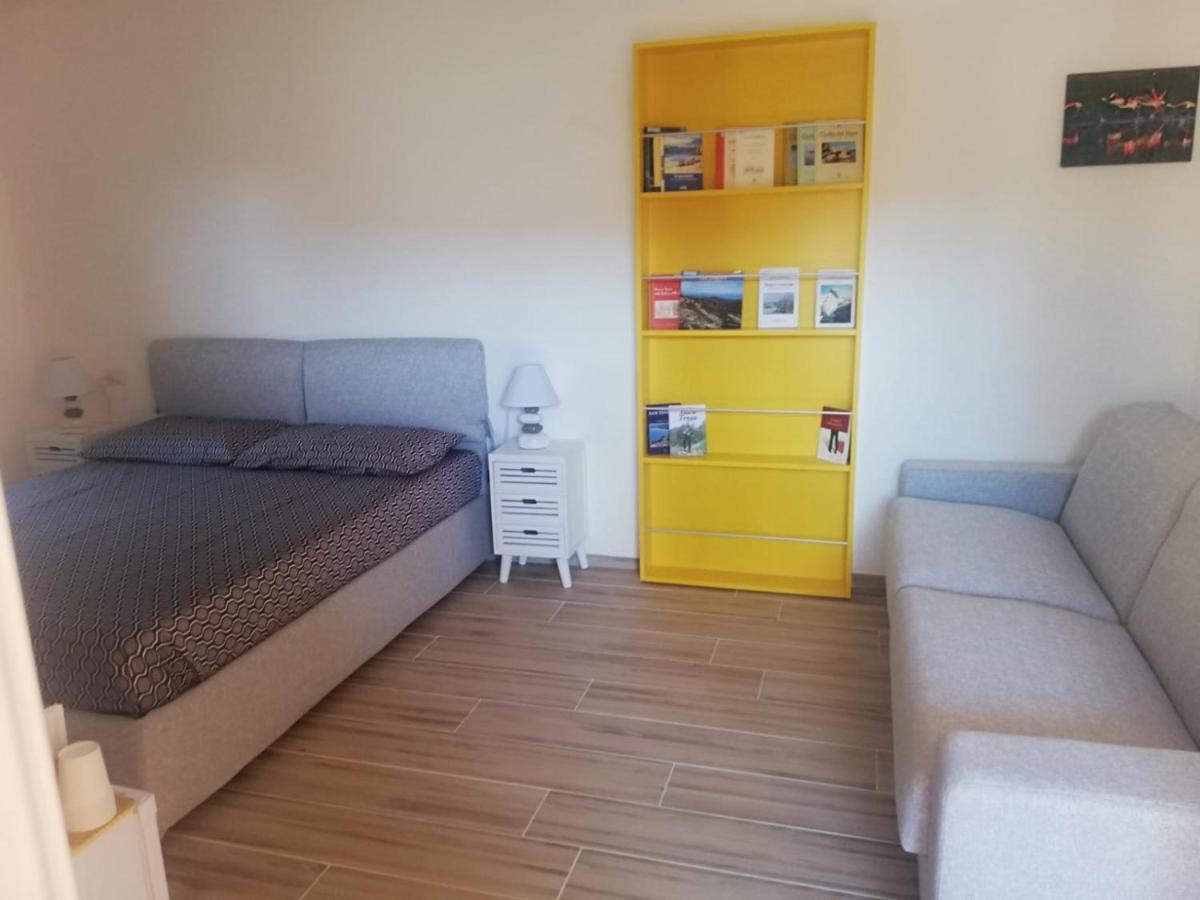 Flamingo Guest House- Rooms Olbia Exterior photo