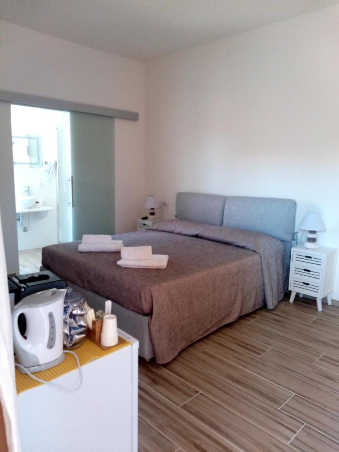 Flamingo Guest House- Rooms Olbia Exterior photo